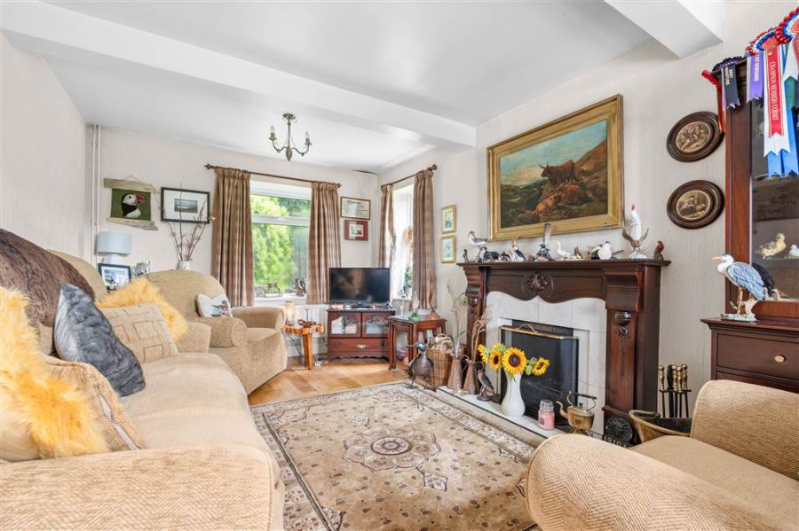 48 Moorfields Road