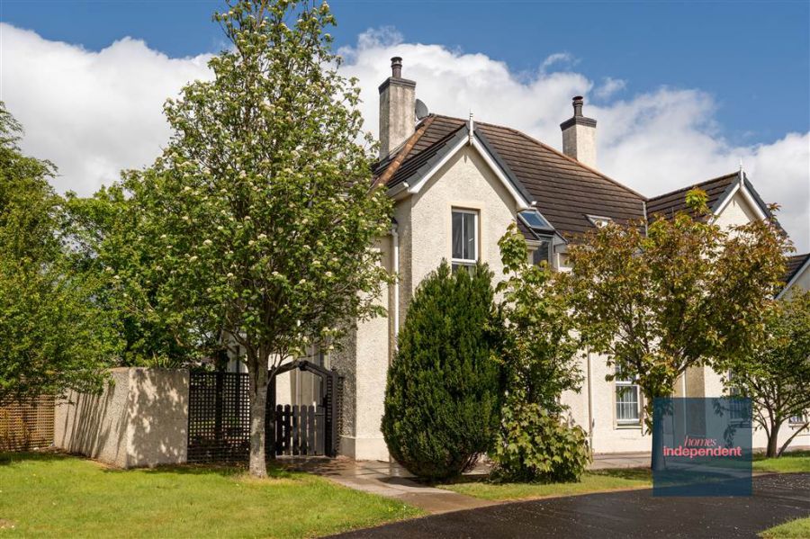 35 Tullymore Dale, Broughshane, BT43 7TD
