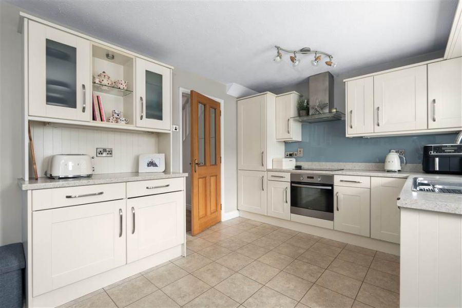 89 Dunfane Park