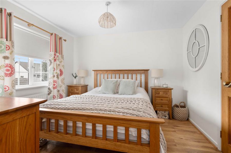 89 Dunfane Park