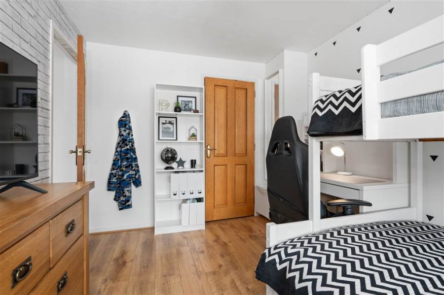 89 Dunfane Park