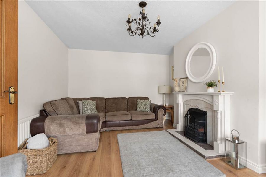 89 Dunfane Park