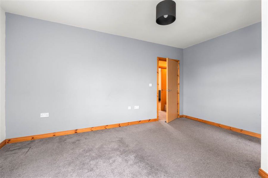 26 Doury Grove 26 Doury Grove
