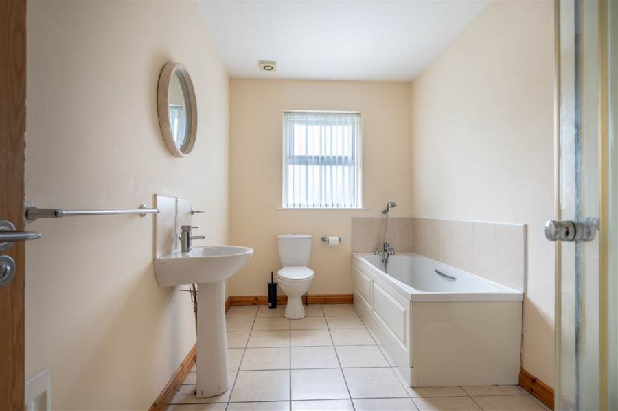 26 Doury Grove 26 Doury Grove