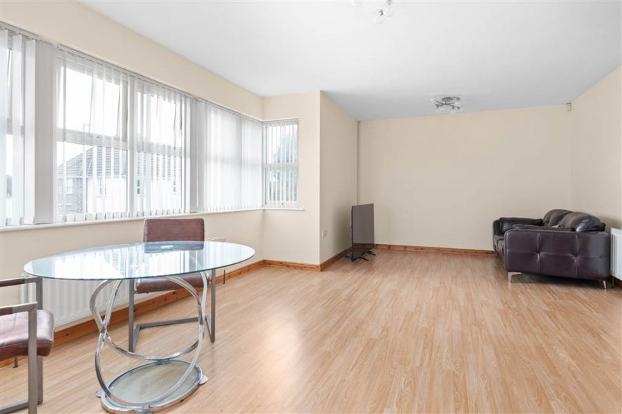26 Doury Grove 26 Doury Grove