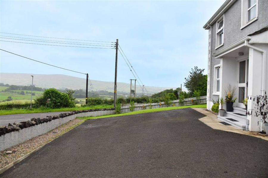 2 Old Cushendun Road