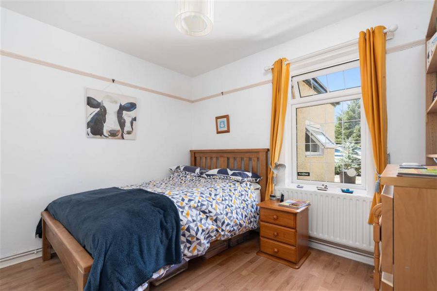 38 Dunnygarron Road