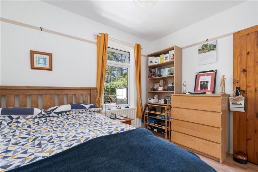 38 Dunnygarron Road