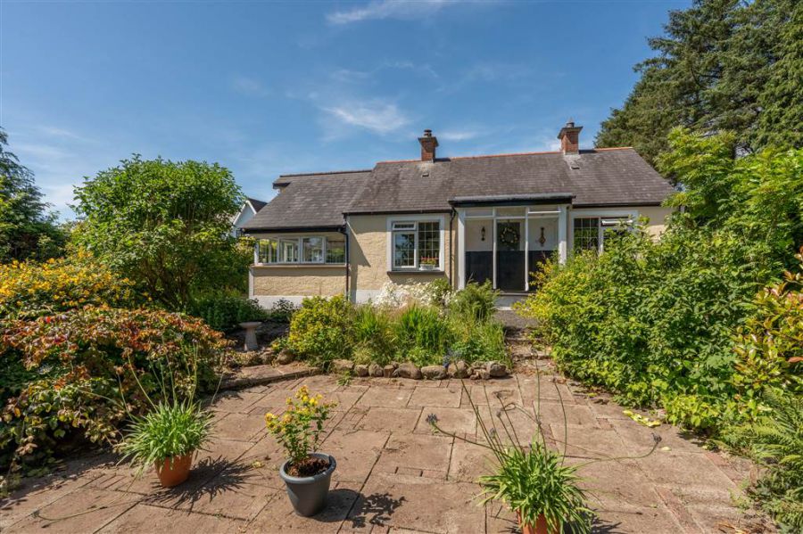 38 Dunnygarron Road