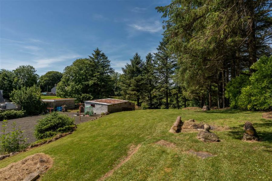 38 Dunnygarron Road