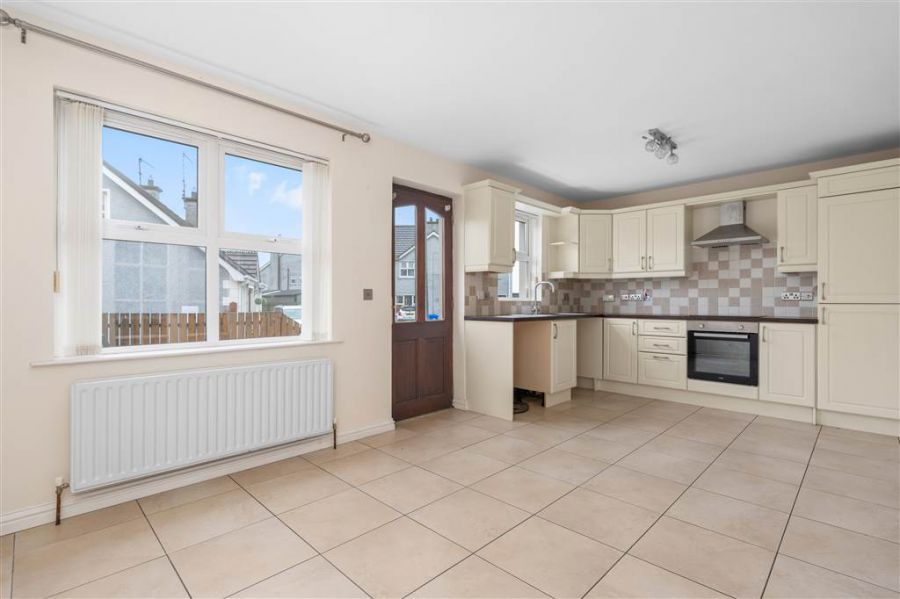 14 Springhill Manor