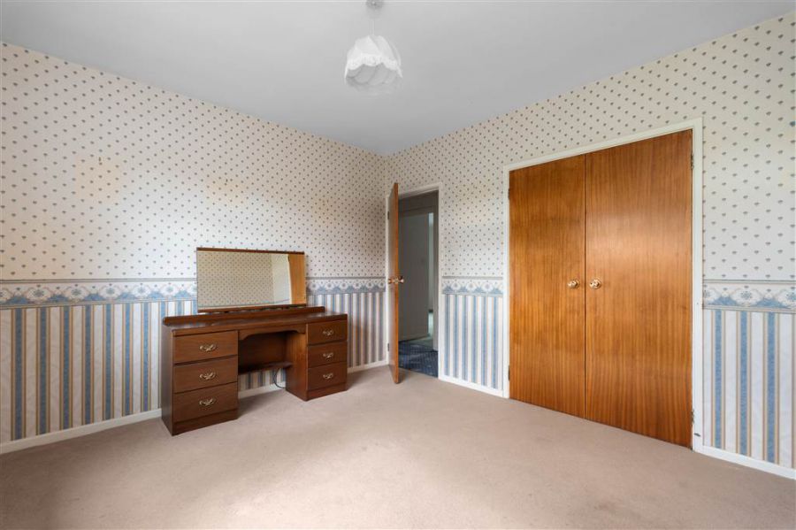 66 Carnlough Road