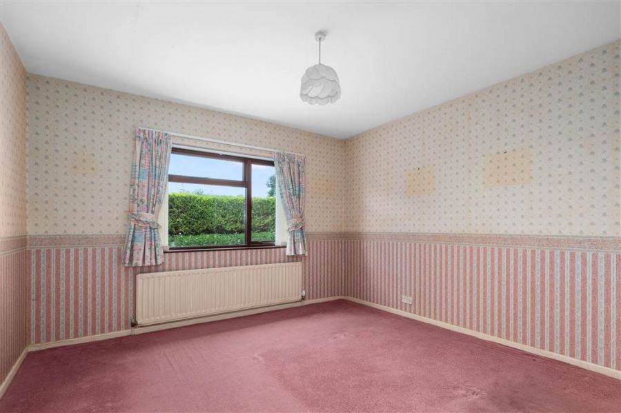 66 Carnlough Road