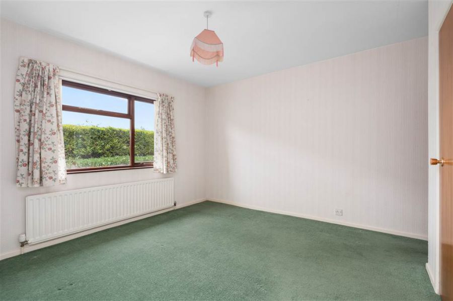 66 Carnlough Road