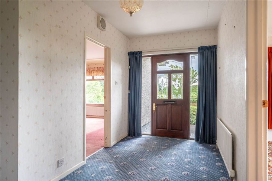 66 Carnlough Road