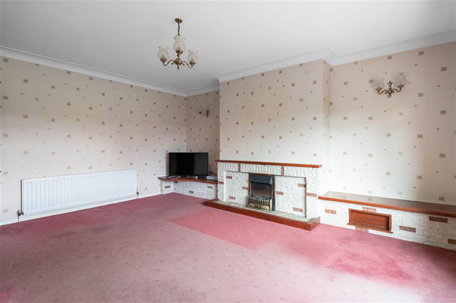 66 Carnlough Road
