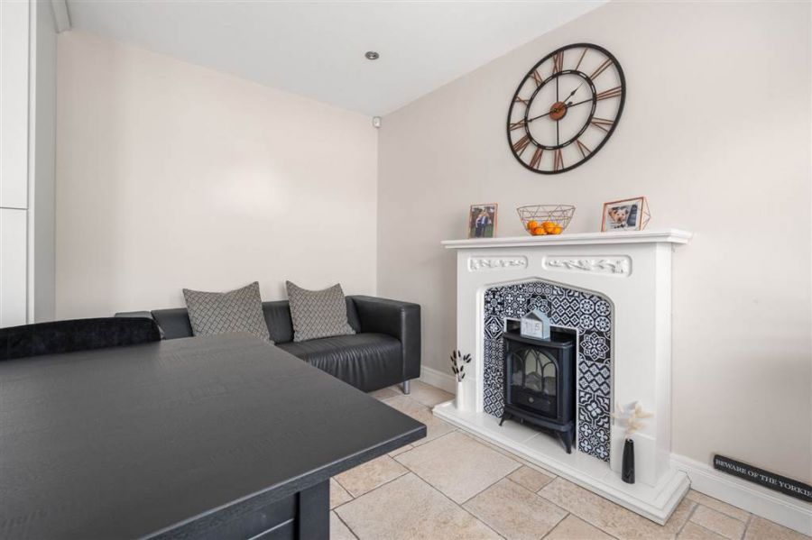 25 Dunfane Crescent