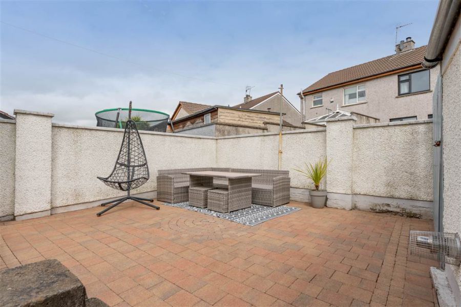 25 Dunfane Crescent