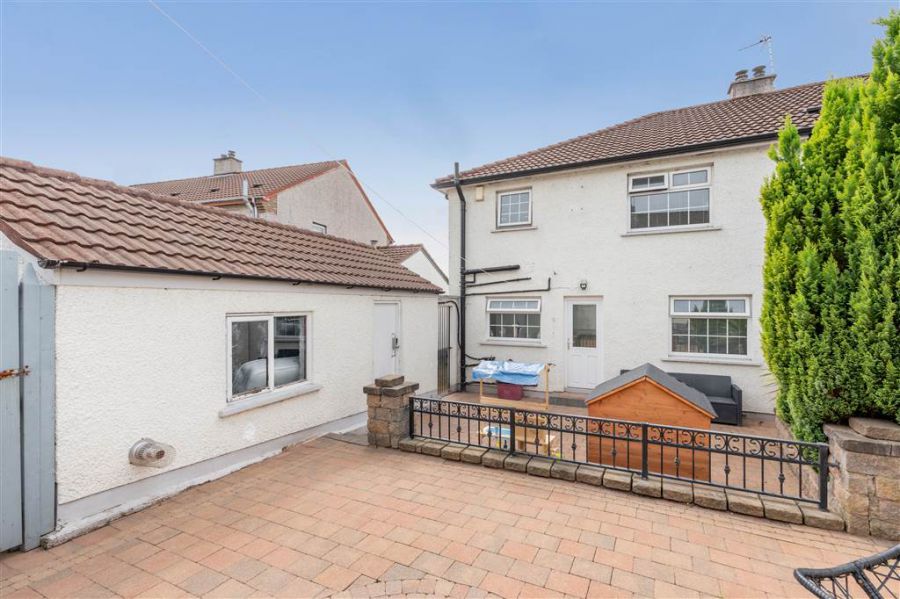 25 Dunfane Crescent
