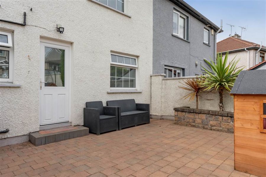 25 Dunfane Crescent