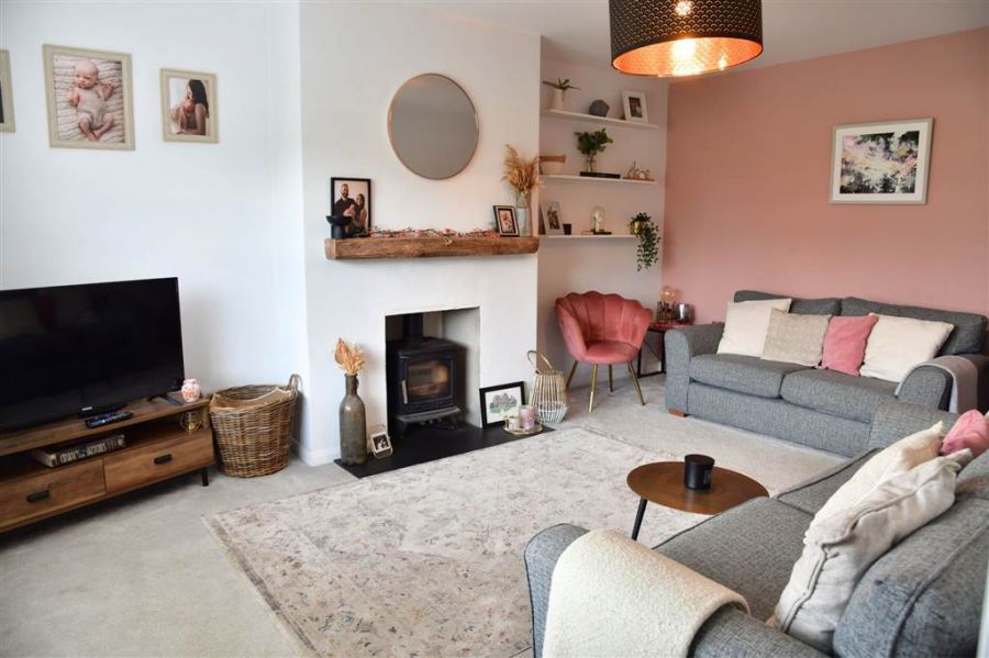 44 Sandhurst Manor