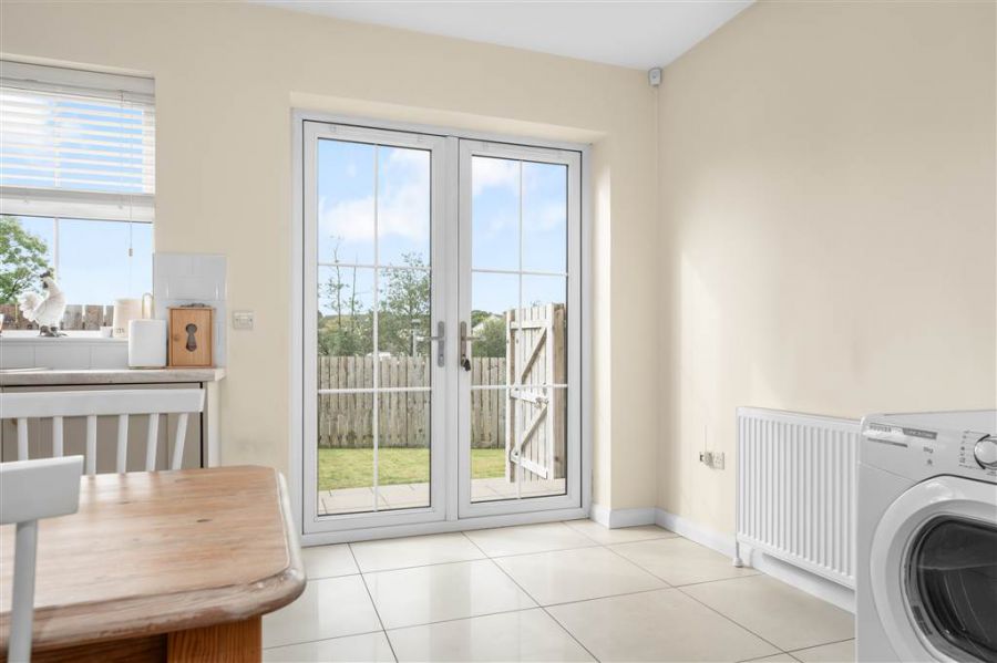 19 Carncome Road