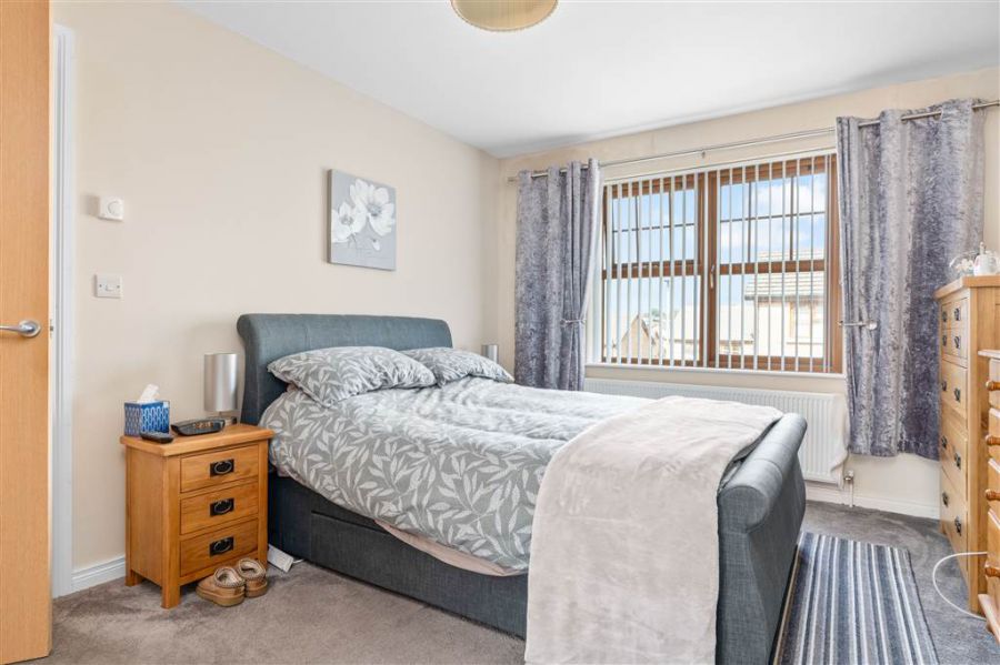 32 Carndale Meadows