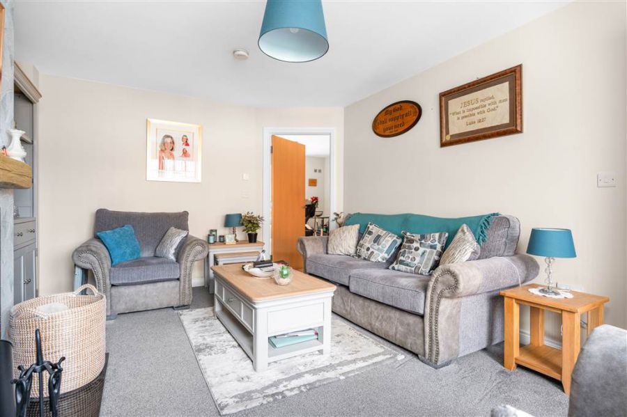 32 Carndale Meadows
