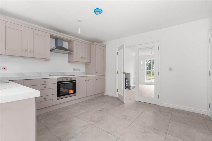 3 Brooklands Manor