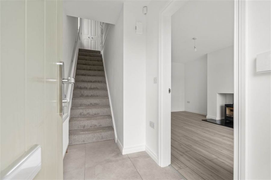 3 Brooklands Manor