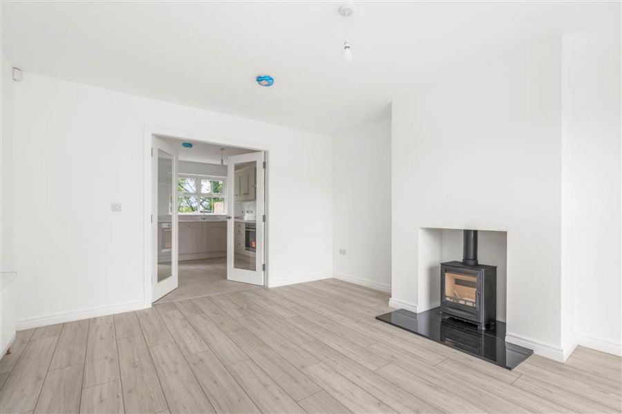 3 Brooklands Manor