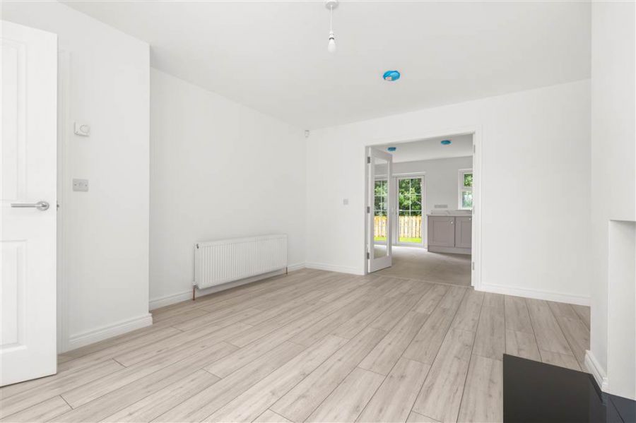 3 Brooklands Manor