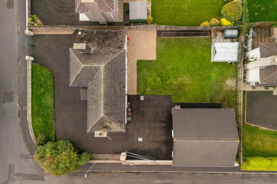 8 Brigadie Avenue
