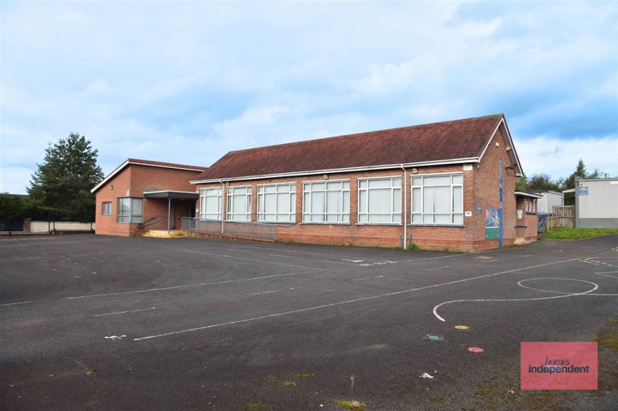 6 Loughill Road