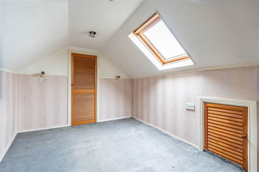 25 Deramore Park