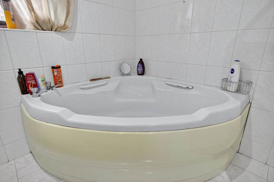 1 Mount Hamilton Road