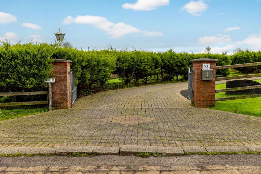 1 Mount Hamilton Road