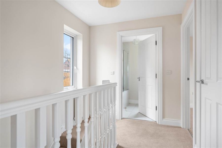 8 Carncormick Meadow