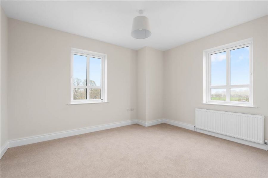 8 Carncormick Meadow