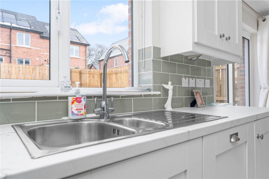 6 Carncormick Meadow