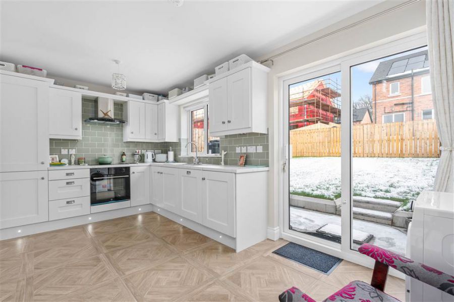 6 Carncormick Meadow