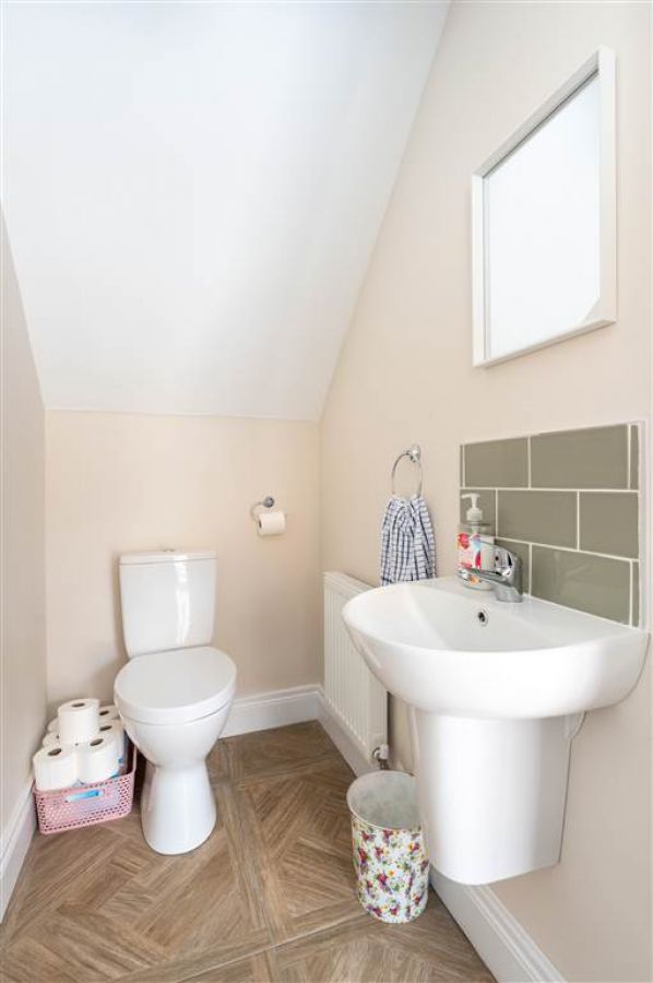 6 Carncormick Meadow