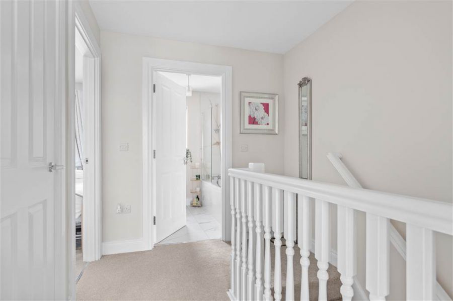 6 Carncormick Meadow