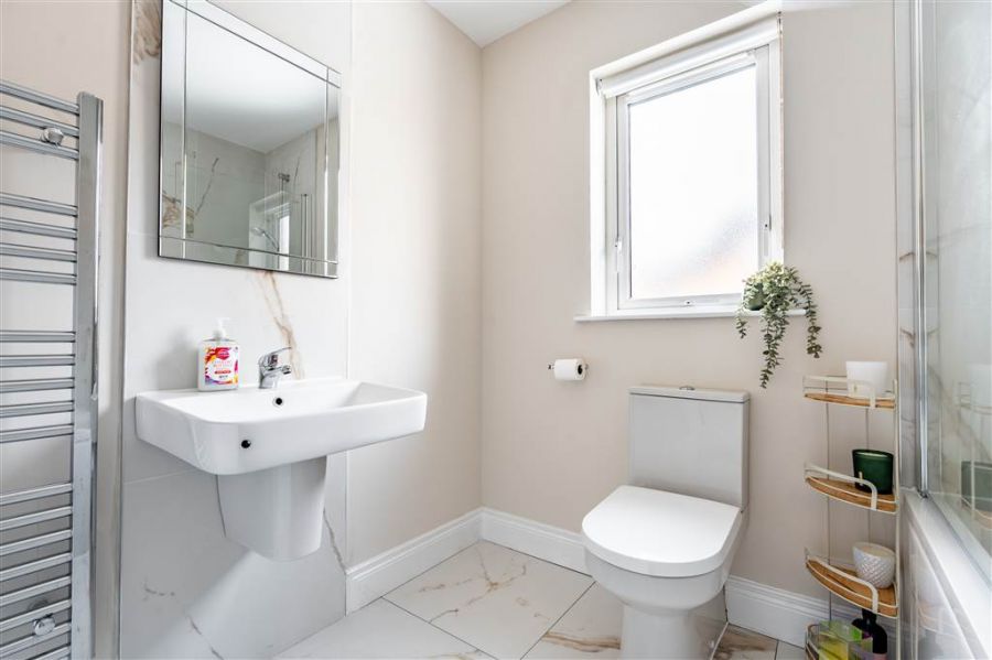 6 Carncormick Meadow