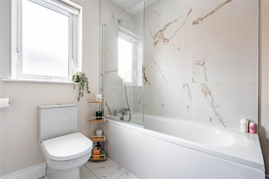 6 Carncormick Meadow