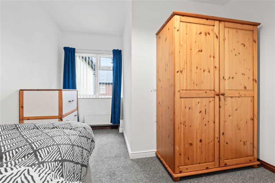 Bedroom 3, 10A Clonavon Terrace