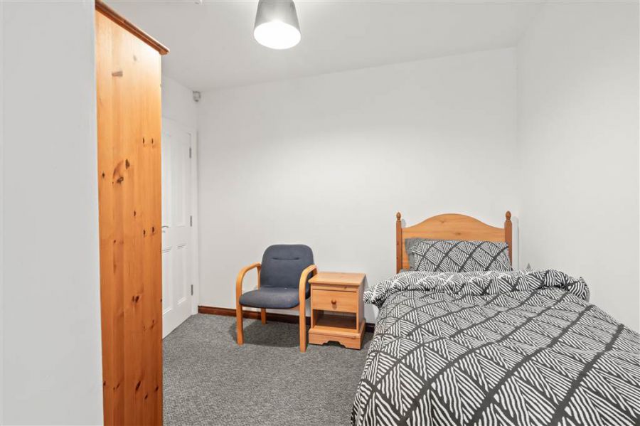 Bedroom 3, 10A Clonavon Terrace