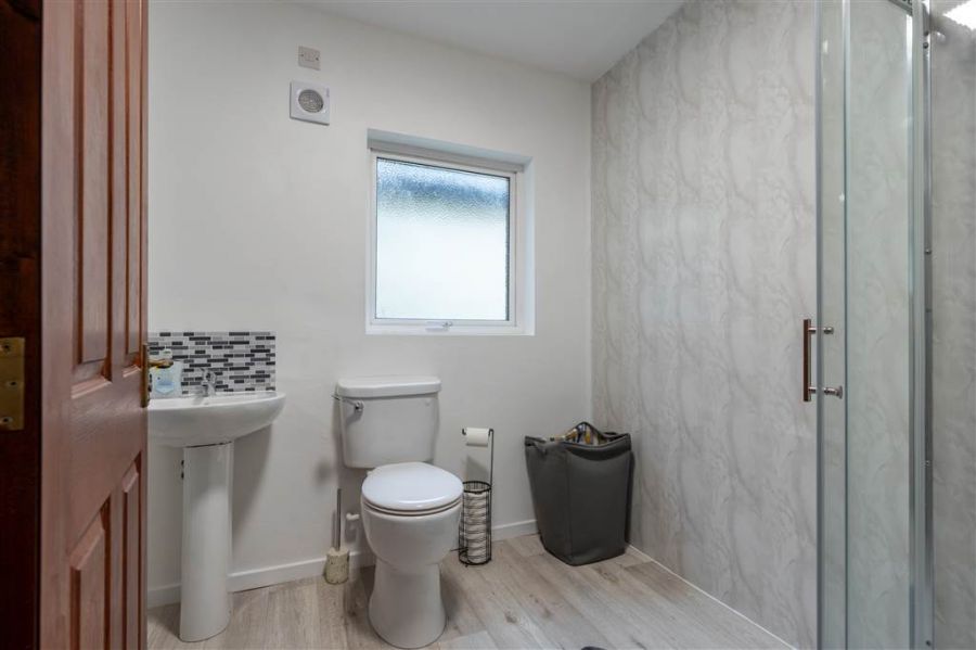 Bedroom 5, 10A Clonavon Terrace