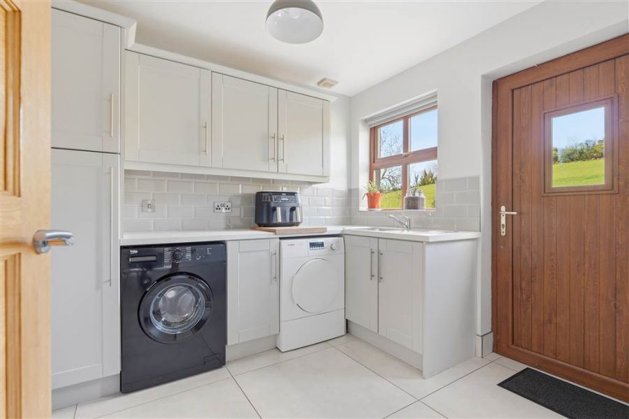 19B Crawfordstown Road