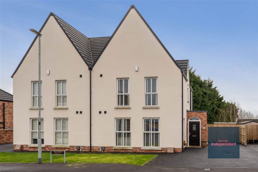 9 The Hollies, Ballymena, BT42 2HR